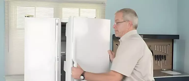 Precautions to take when reinstalling refrigerator doors
