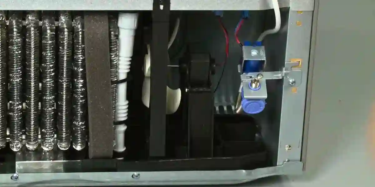 what happens when refrigerator condenser fan fails