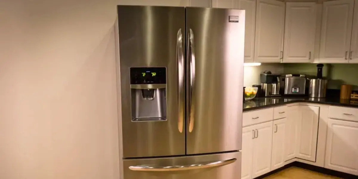 frigidaire refrigerator beeping after power outage