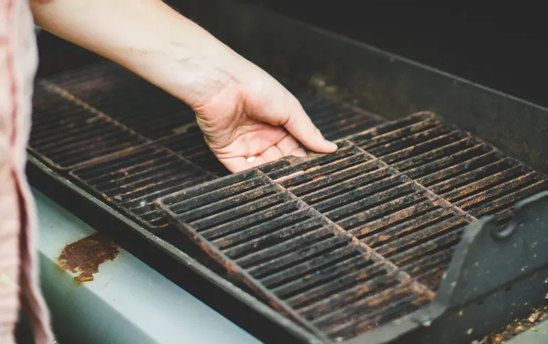 Can Grill Grates Go in Dishwasher? Safe Cleaning Tips