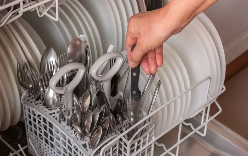 Can Knives Go in the Dishwasher?: The Ultimate Guide
