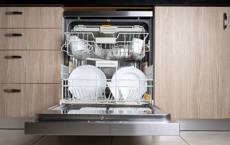 Does Bosch Dishwasher Heat Water: Sizzling Facts Revealed!