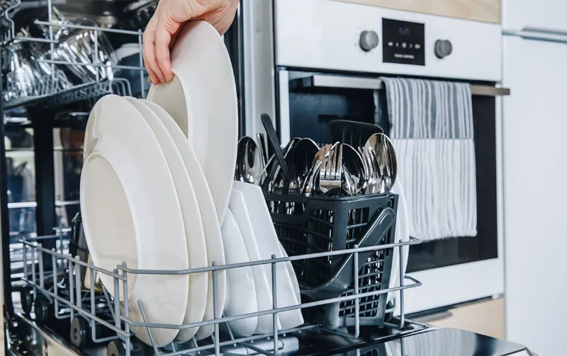 How Long Can Dirty Dishes Sit in Dishwasher: Avoiding Bacteria Buildup