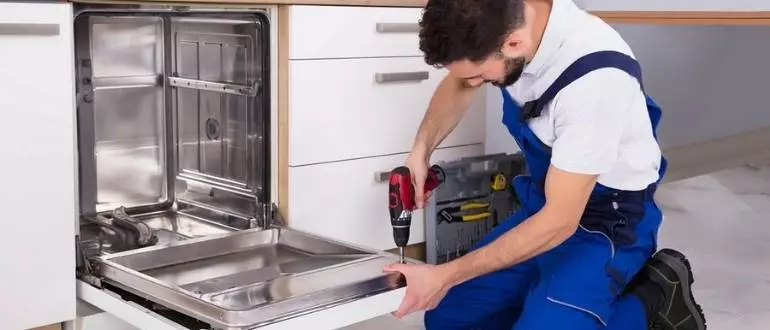 Who Installs A Dishwasher Plumber Or Electrician? 2 Advantages for hiring an electrician for installing a dishwasher