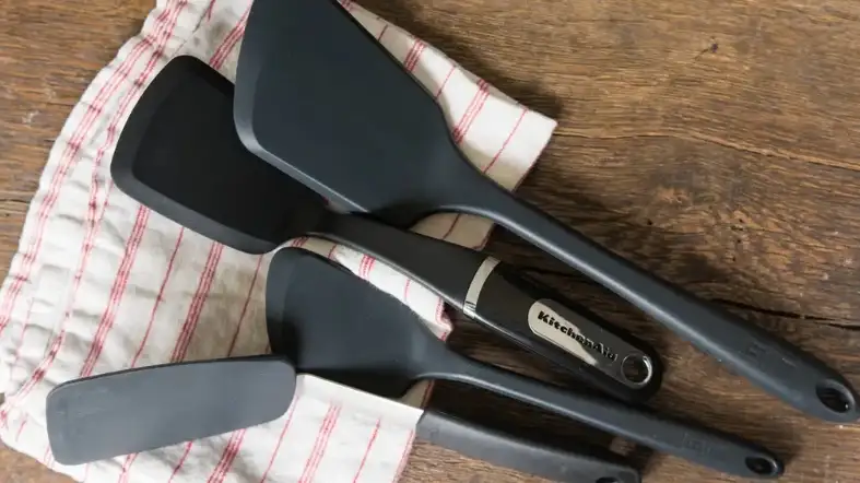 Rubber Scraper Vs Spatula: Which Will Save Non-Stick Pans? 1 Cleaning and Maintenance