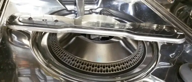 Dishwasher Hard Food Disposer Vs Filtration (Explained!) 1 Hard Food Disposer