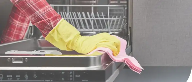 Can I Run The Dishwasher Empty To Clean It? 1 how to clean your dishwasher completely