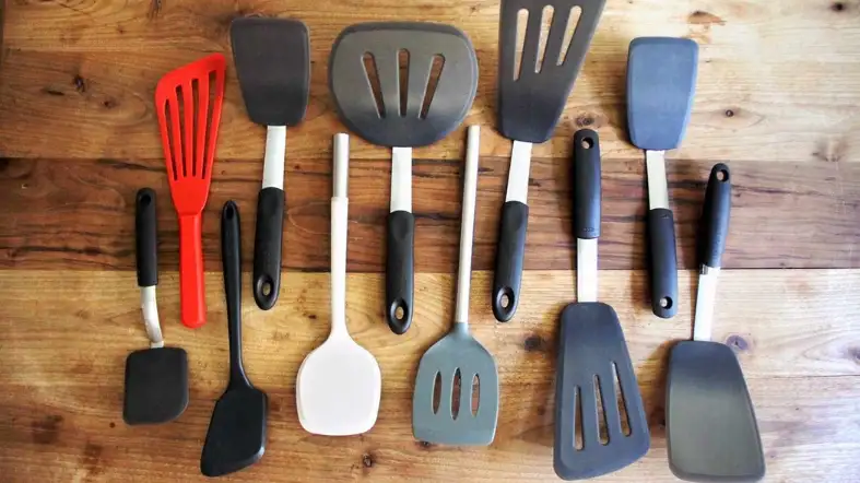 Rubber Scraper Vs Spatula: Which Will Save Non-Stick Pans? 2 Versatility of Use